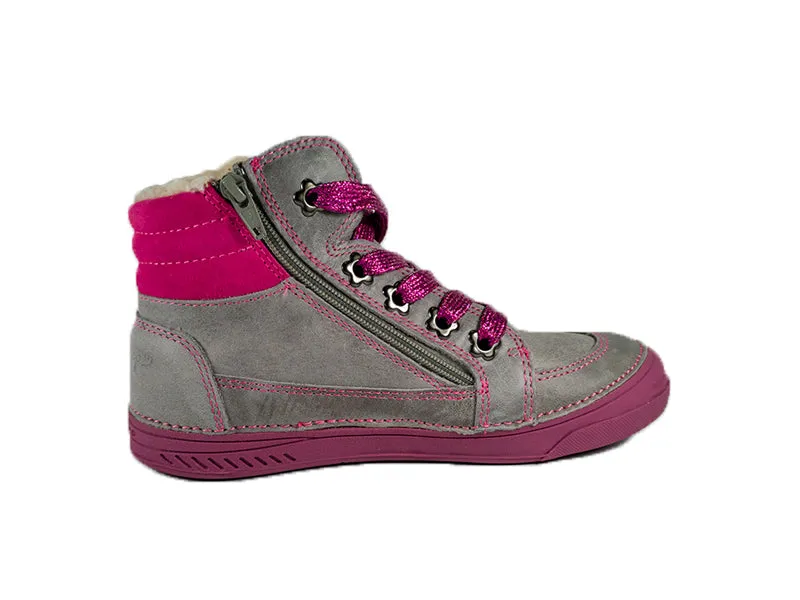 D.D. Step big kid girl shoes/winter boots with faux fur insulation grey with neon pink and silver flowers size US 13-4