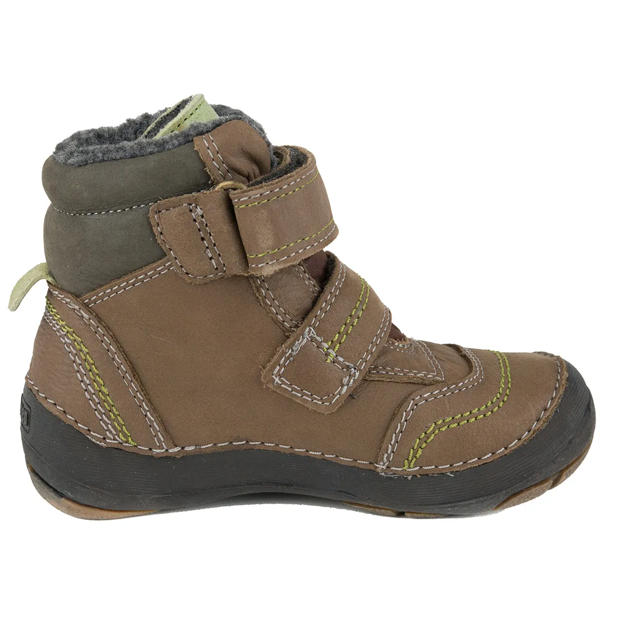 D.D. Step little and big kid shoes/winter boots with faux fur insulation light brown size US 8.5-4