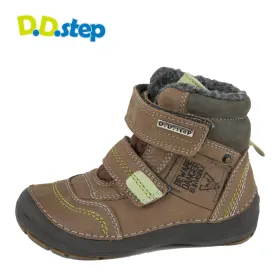 D.D. Step little and big kid shoes/winter boots with faux fur insulation light brown size US 8.5-4