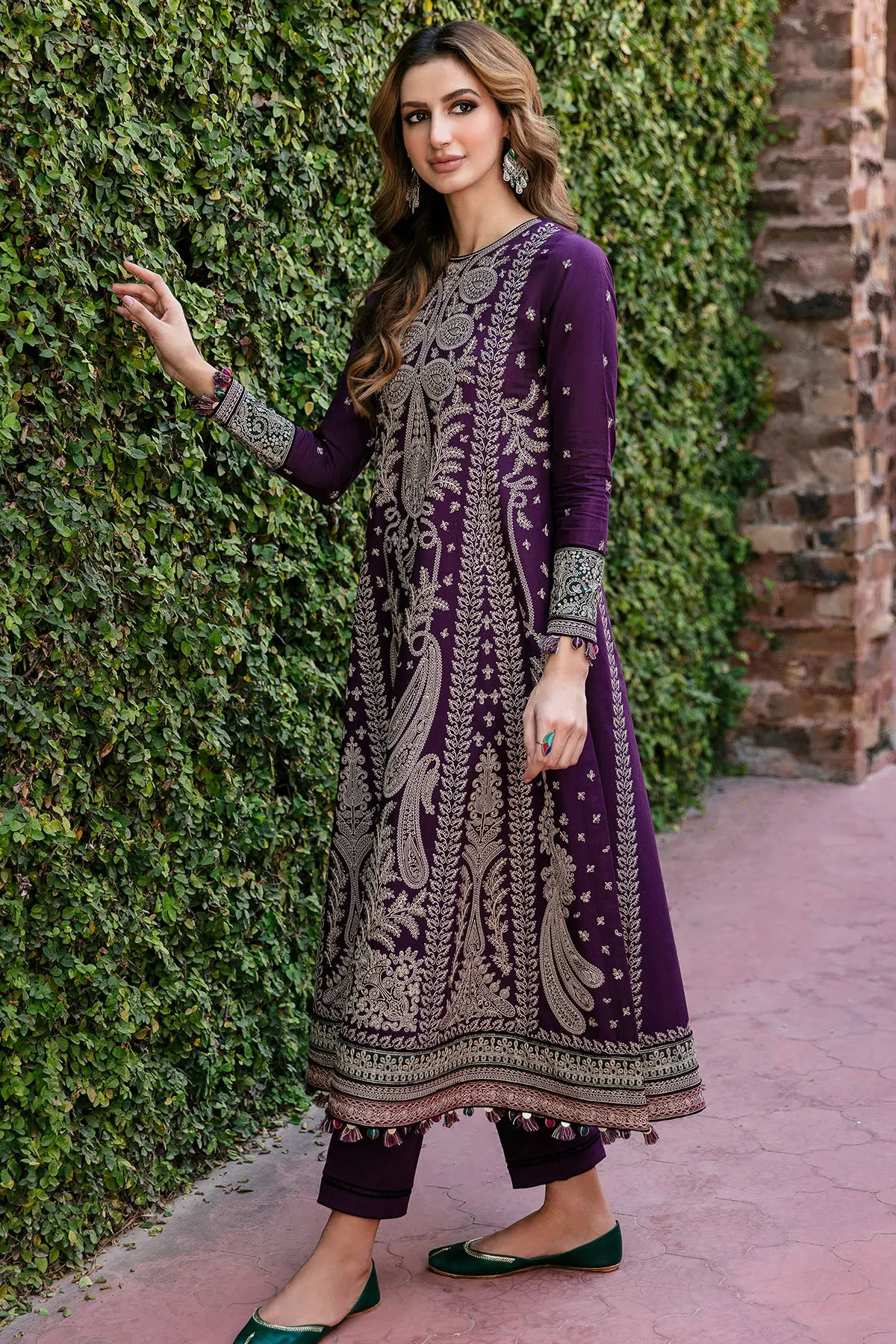 EMBROIDERED SLUB KHADDAR-DW23-D4