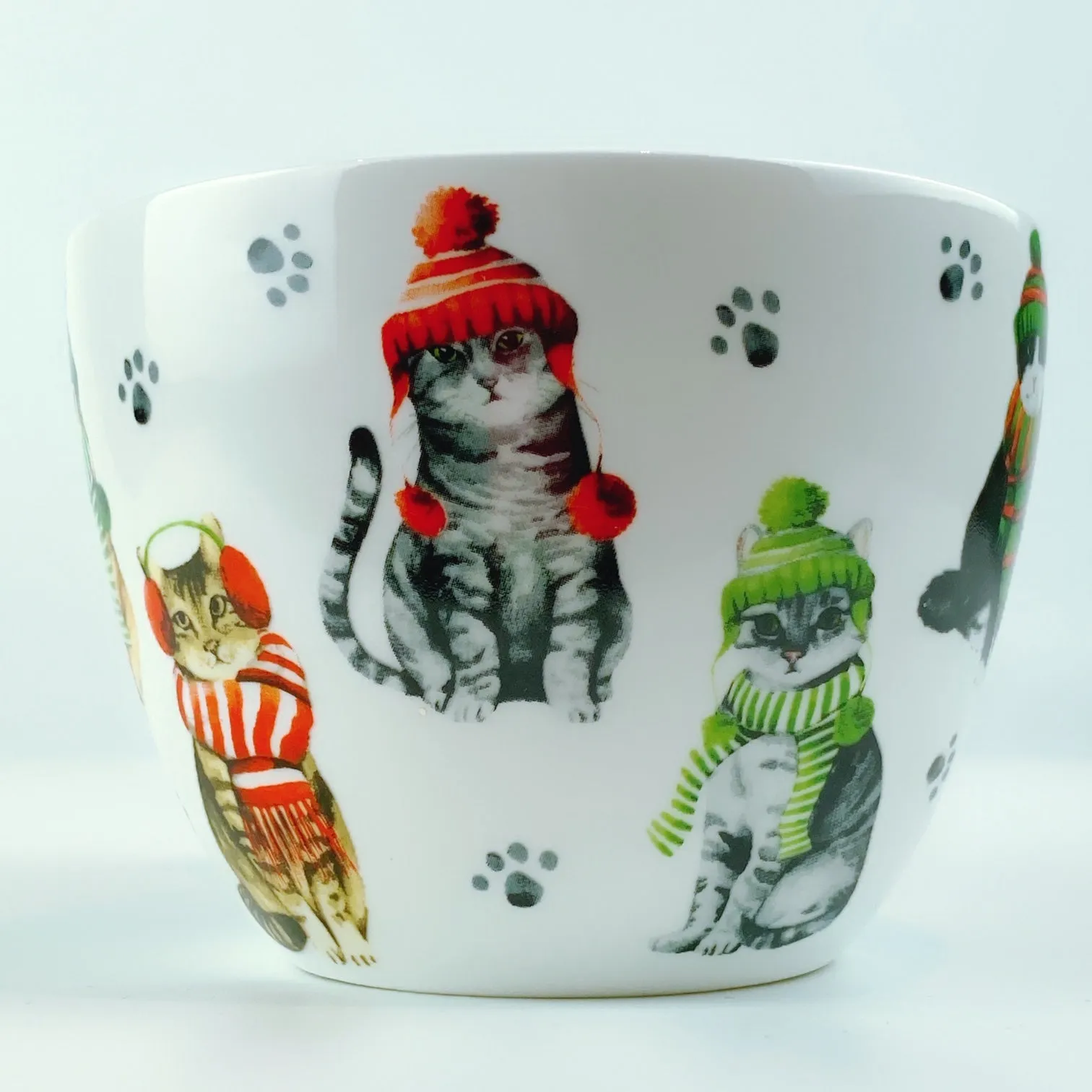 Portobello By Design 'Hello Winter' Cats with Scarf & Hat Bone China XL Coffee Mug Tea Cup 20 oz